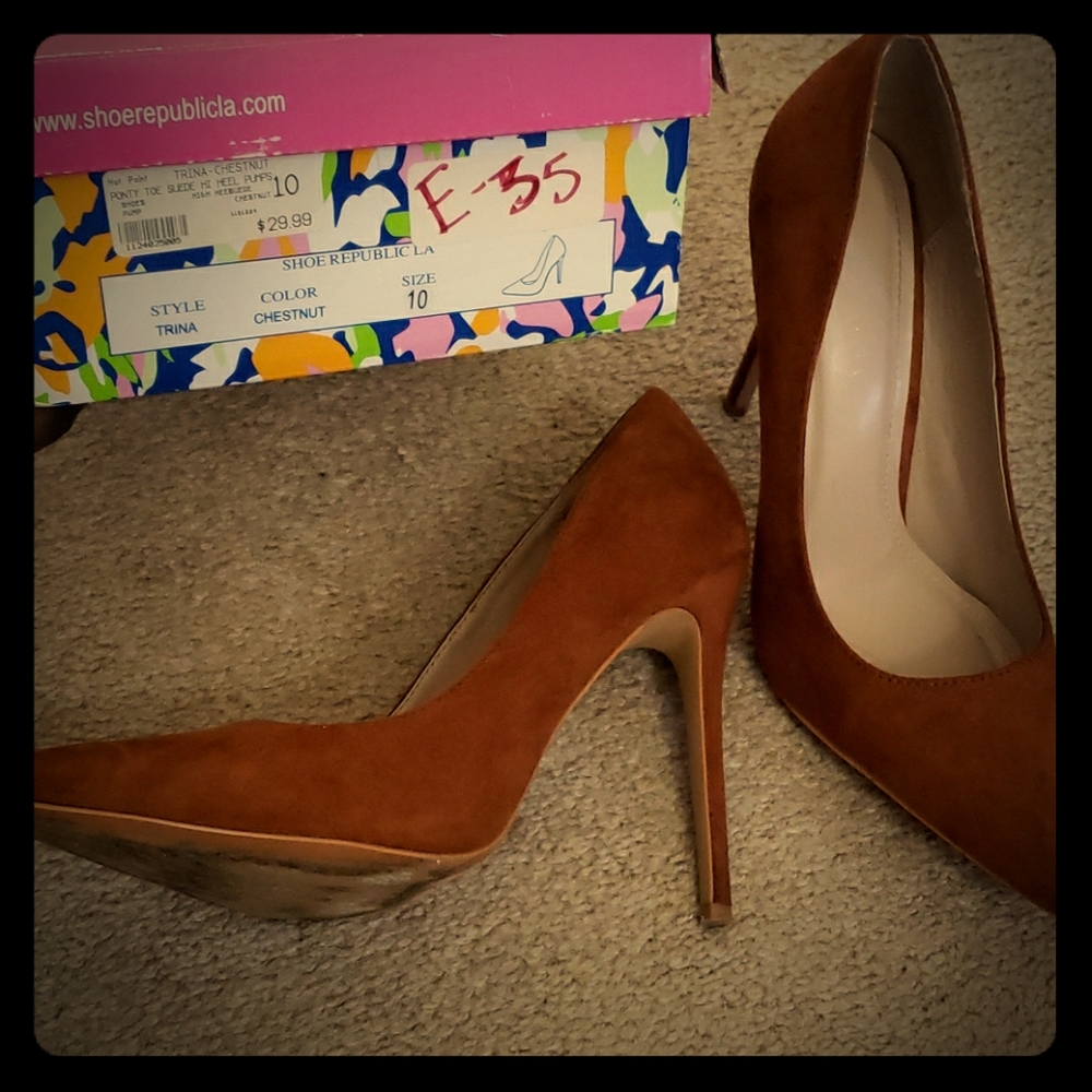 Suede Chestnut Pointy Toe Hi Heels